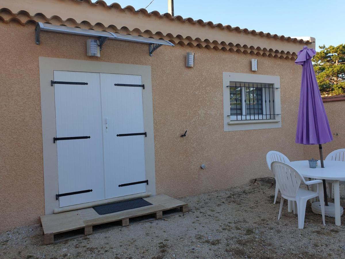 Petite Maison Meublee Entre Avignon Et Carpentras Morieres-les-Avignon Dış mekan fotoğraf