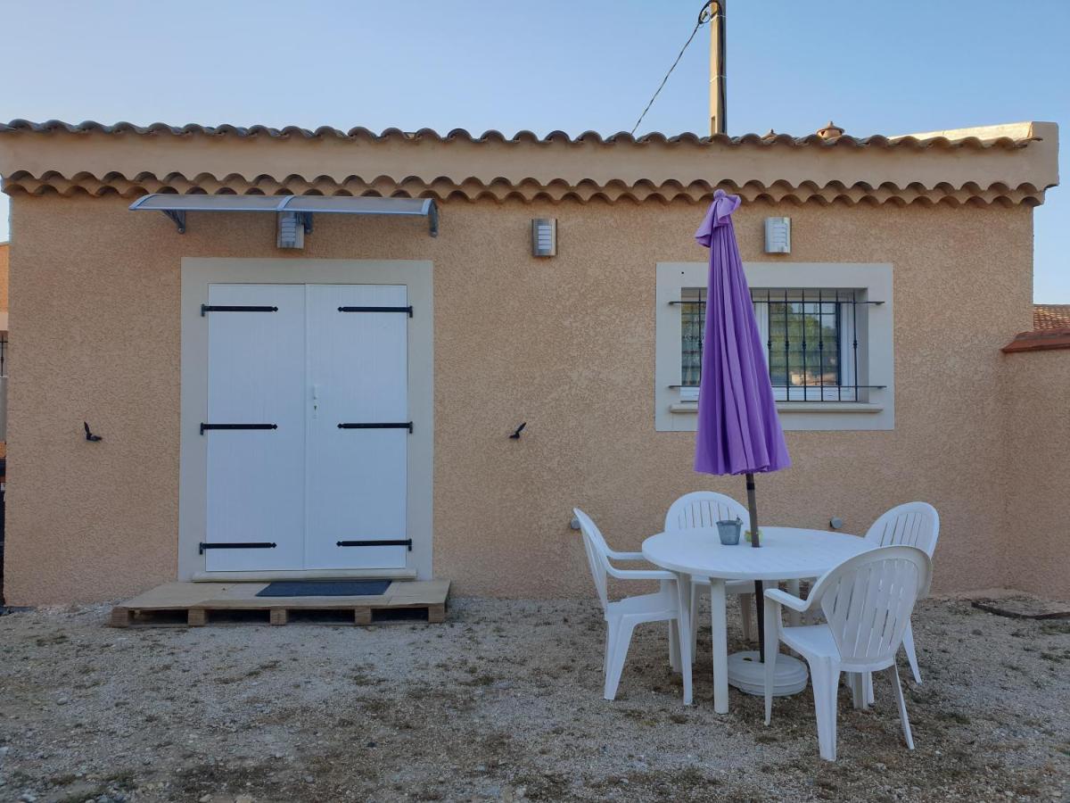 Petite Maison Meublee Entre Avignon Et Carpentras Morieres-les-Avignon Dış mekan fotoğraf